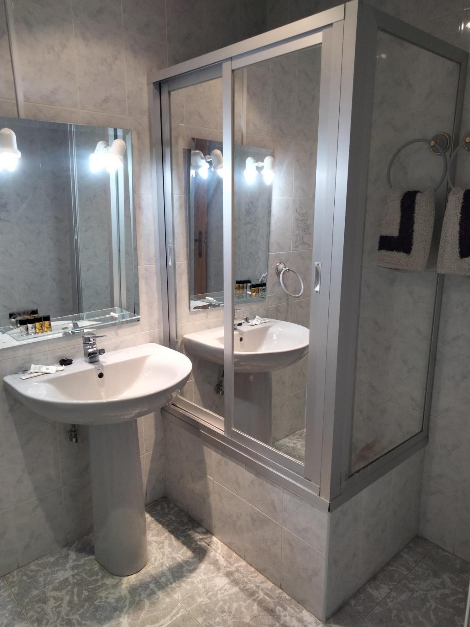 Hostal Restaurante El Labrador Talavera de la Reina Eksteriør billede